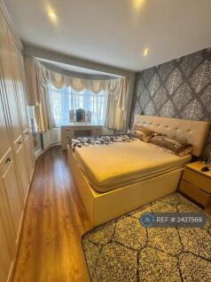Master Bedroom (Super King)