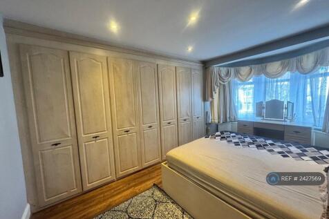 Master Bedroom Wardrobes