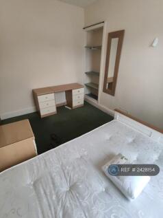 Middle Bedroom View 2