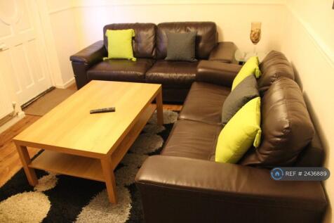 Fully Furnished Living Room