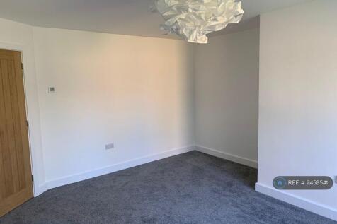 Bedroom 1(2)
