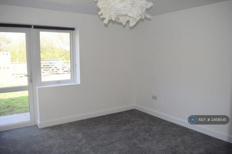 Bedroom 2(1)