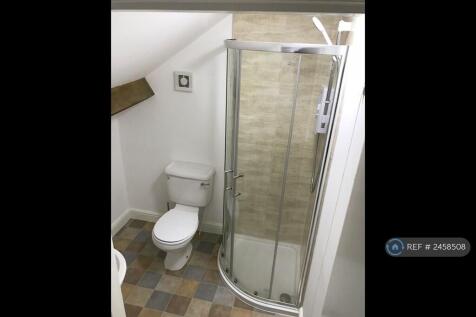 En Suite Bathroom