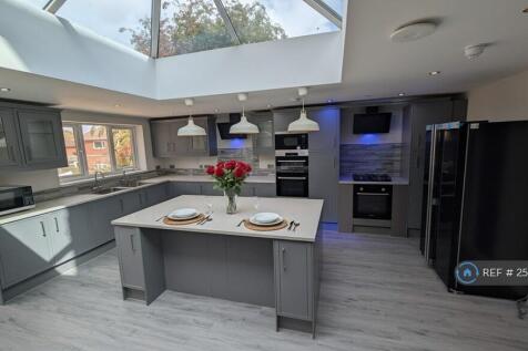 Communal Kitchen