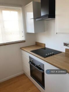 Kitchen (Brand New)