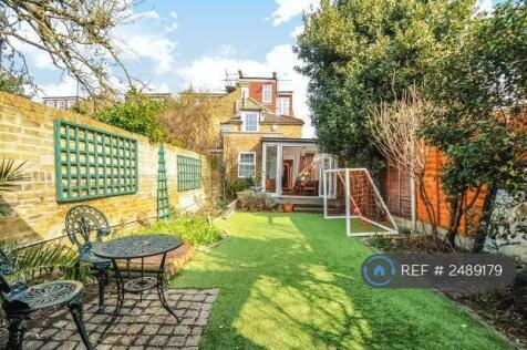 Garden With Garden Office