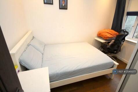 Bedroom 1-1st Floor