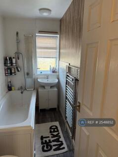 Upstairs Bathroom