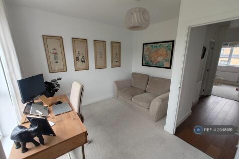 Office/Bedroom 3