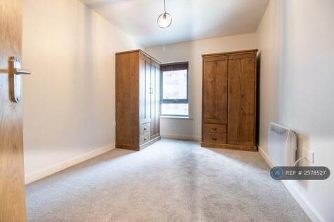 Second Bedroom/Study