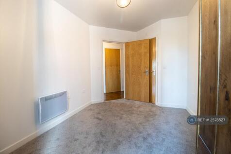 Second Bedroom/Study