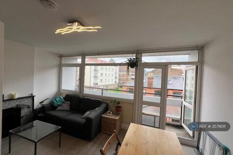Sofas And Table, Large Lounge 