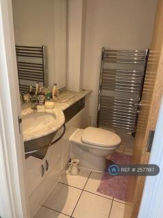 Ensuite Room 2