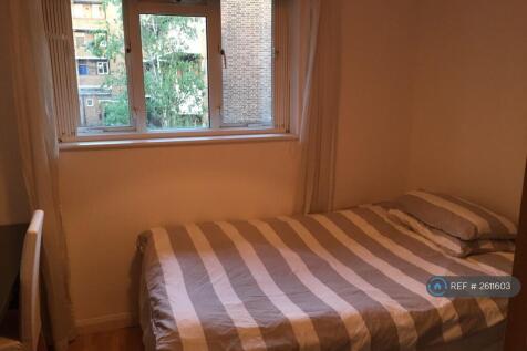 Bedroom 3 Bed &amp; Desk 001