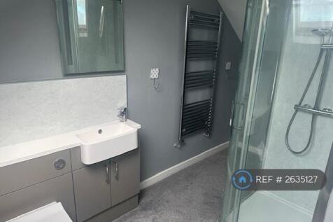 Upstairs Bath
