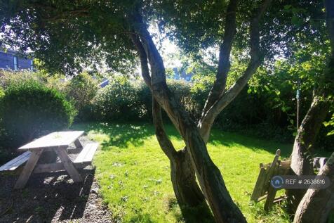 Communal Riverside Garden