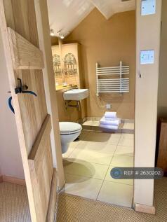 Ensuite Shower Toilet