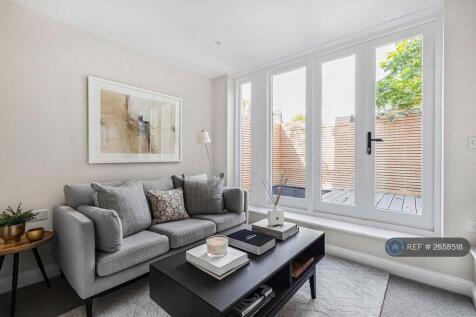 Ground Floor Study/Living