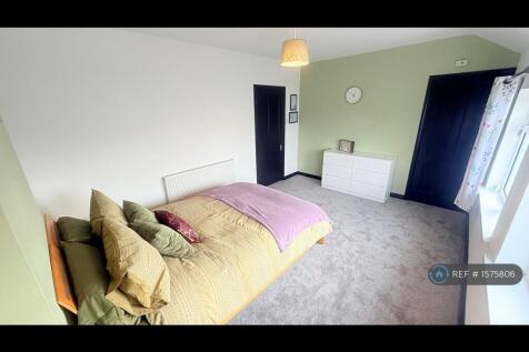 Room 1-1st Floor x.Large Double, Single Occupant