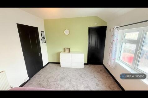 Room 1-1st Floor x.Large Double, Single Occupant