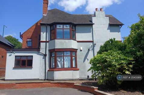 House From Secure Parking Area For 6 Cars