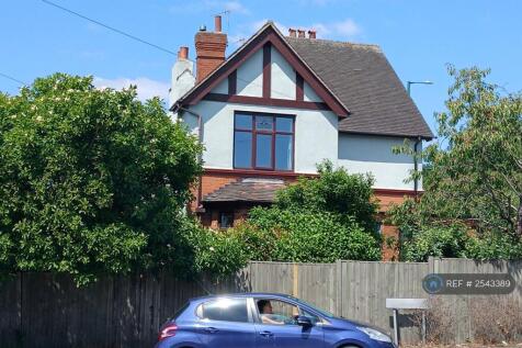 Detached House In Elevated Position