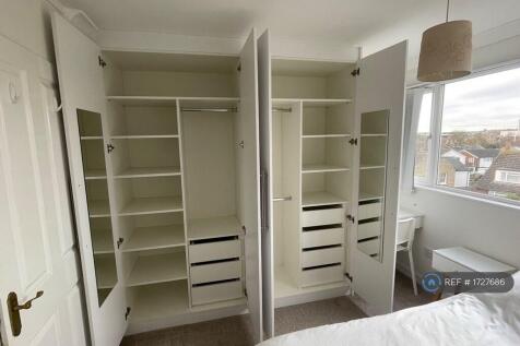 Bedroom 2 Built-In Wardrobes 