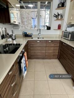 Open Plan Living / Dining / Kitchen