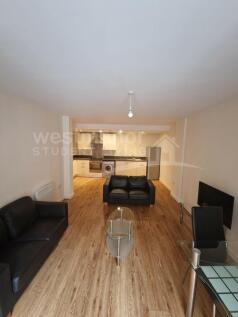 FLAT 6