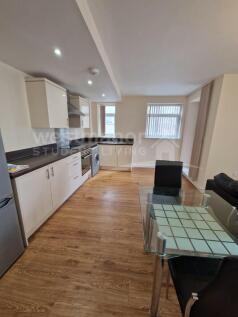 FLAT 9