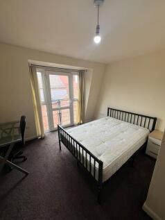 FLAT 16
