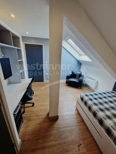 FLAT 67