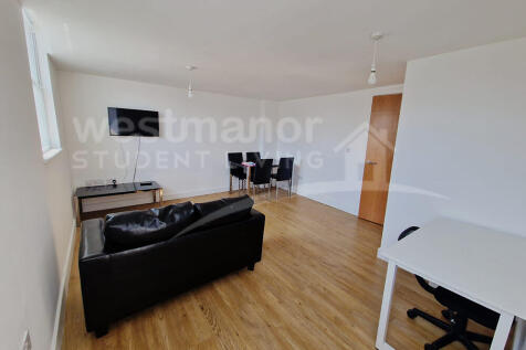 FLAT 11