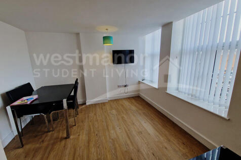 FLAT 13