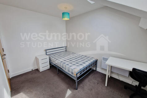 FLAT 13