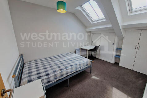 FLAT 13