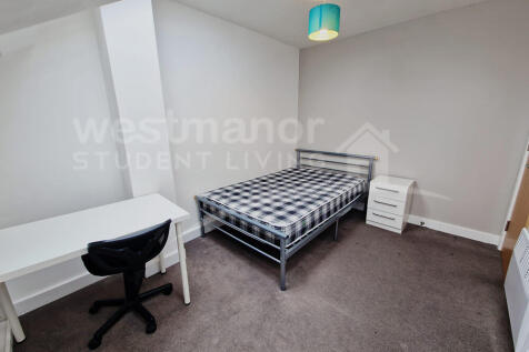 FLAT 14