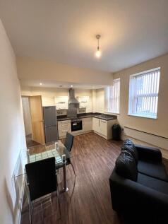FLAT 6