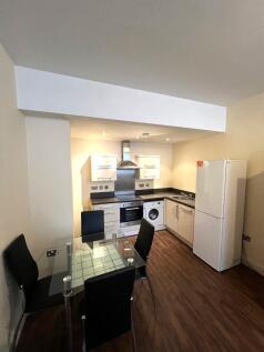 FLAT 4