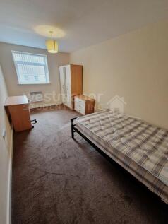 FLAT 17