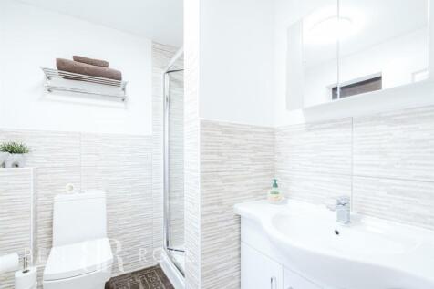 Master Ensuite