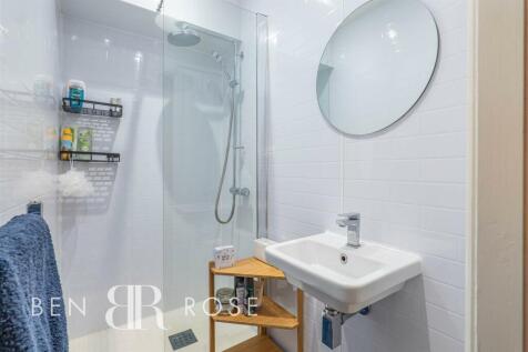 Master Ensuite