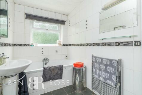 Master Ensuite