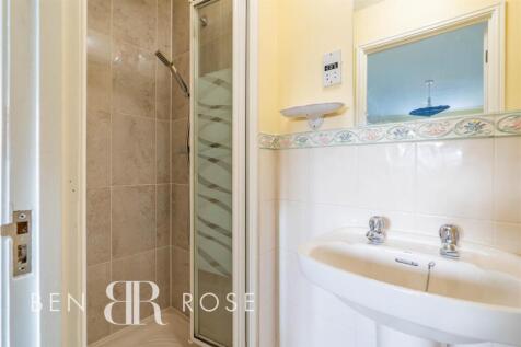 Master Ensuite