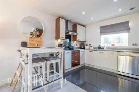 Lounge/Kitchen