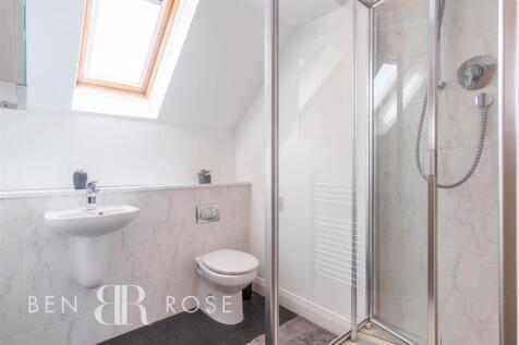 Master Ensuite