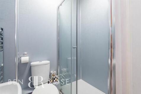 Bedroom Two Ensuite