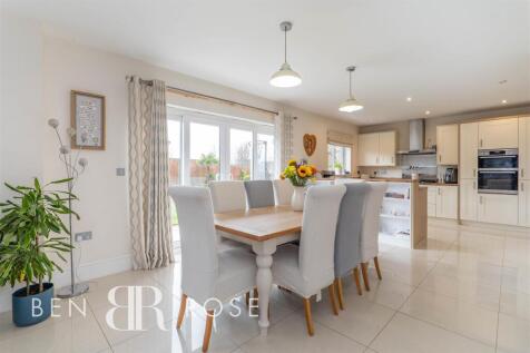 Kitchen/Diner/Snug
