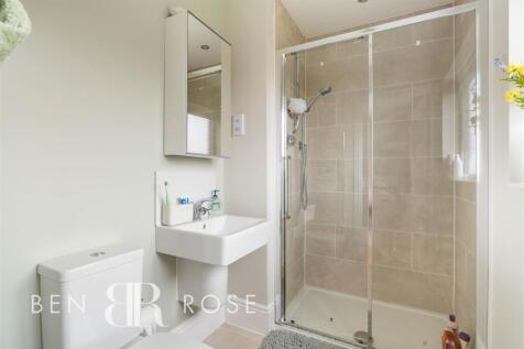 Bedroom Two Ensuite
