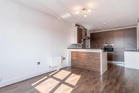 Lounge/Kitchen